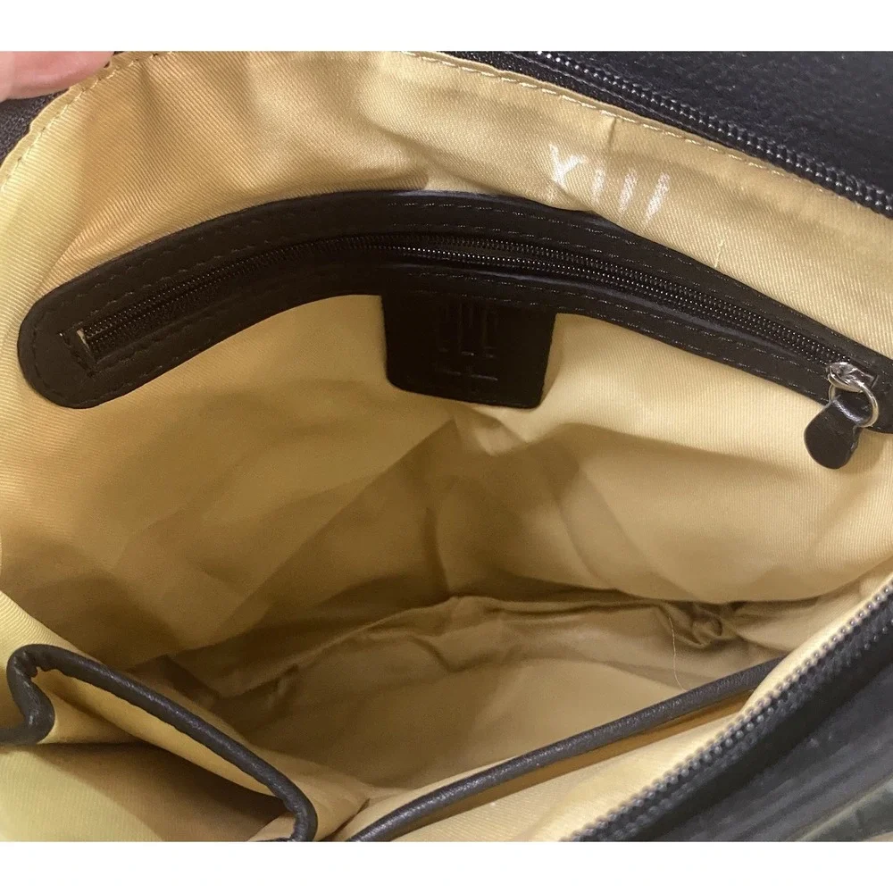ili UNISEX Black leather Crossbody Messenger School Tablet Bag Purse 13x12x2